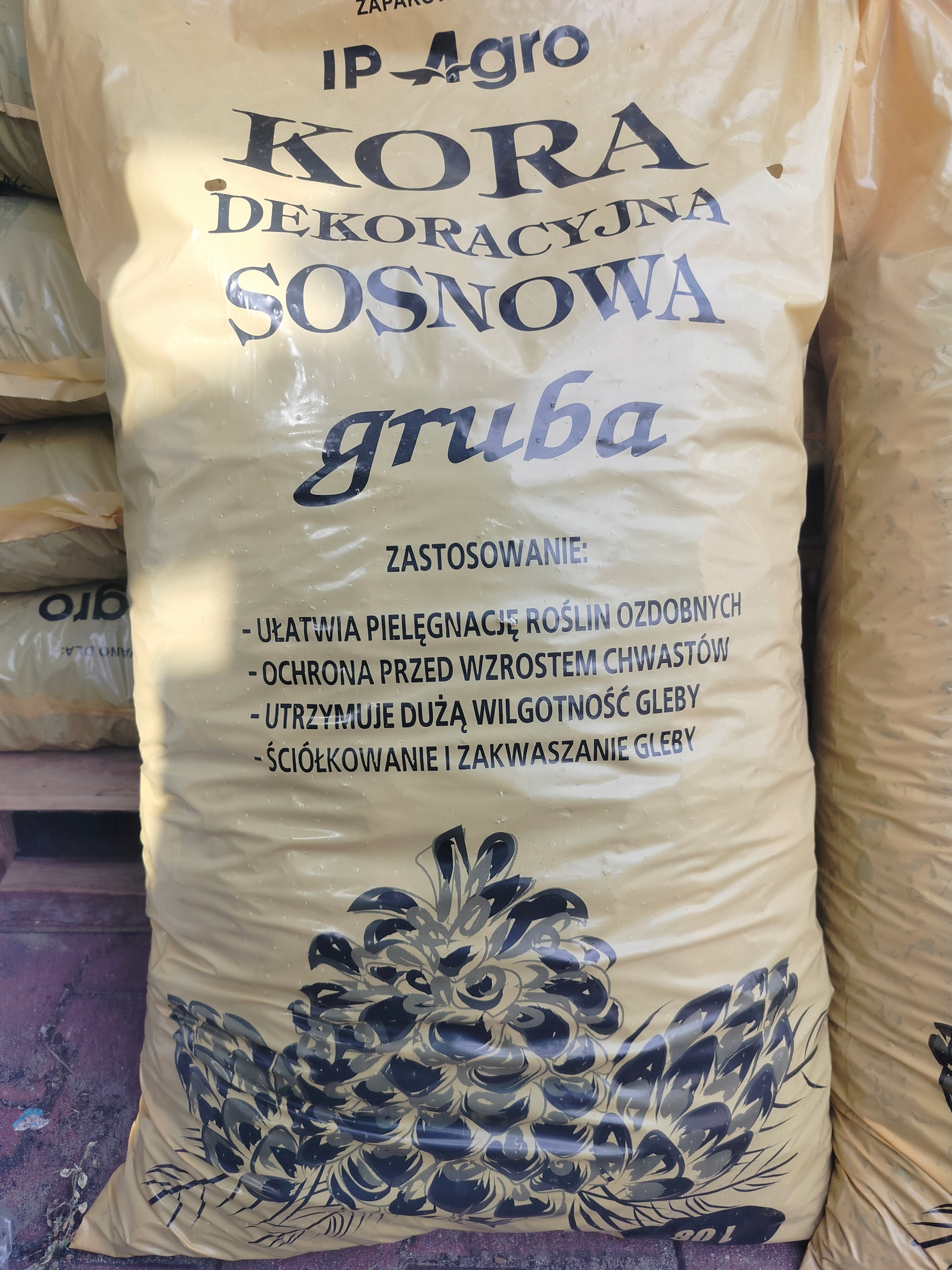 Kora z drzew iglastych 80 l. IP AGRO, segregowana GRUBA, Kora z drzew iglastych 80 l. IP AGRO, segregowana GRUBA,