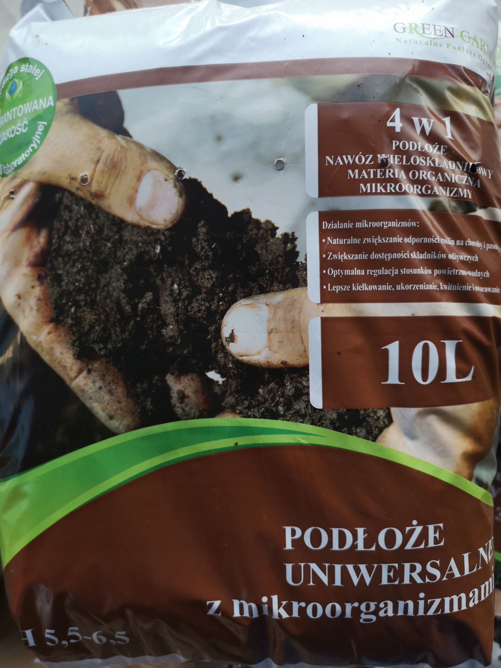 Ziemia uniwersalna z mikroorganizmami 10 l. mikroorganizmy, podłoże 4w1 Ziemia uniwersalna z mikroorganizmami 10 l. mikroorganizmy, podłoże 4w1
